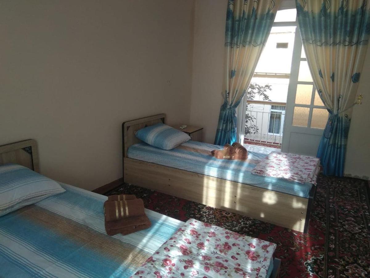 Zuhro Guest House Bukhara Exterior foto